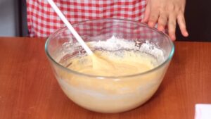 Testo za uštipke u staklenoj posudi